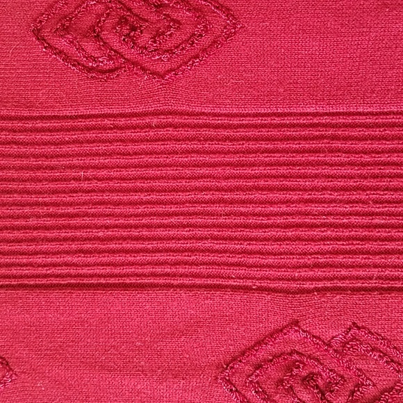 Vintage Diamond Pattern Sweater - Picture 4 of 10